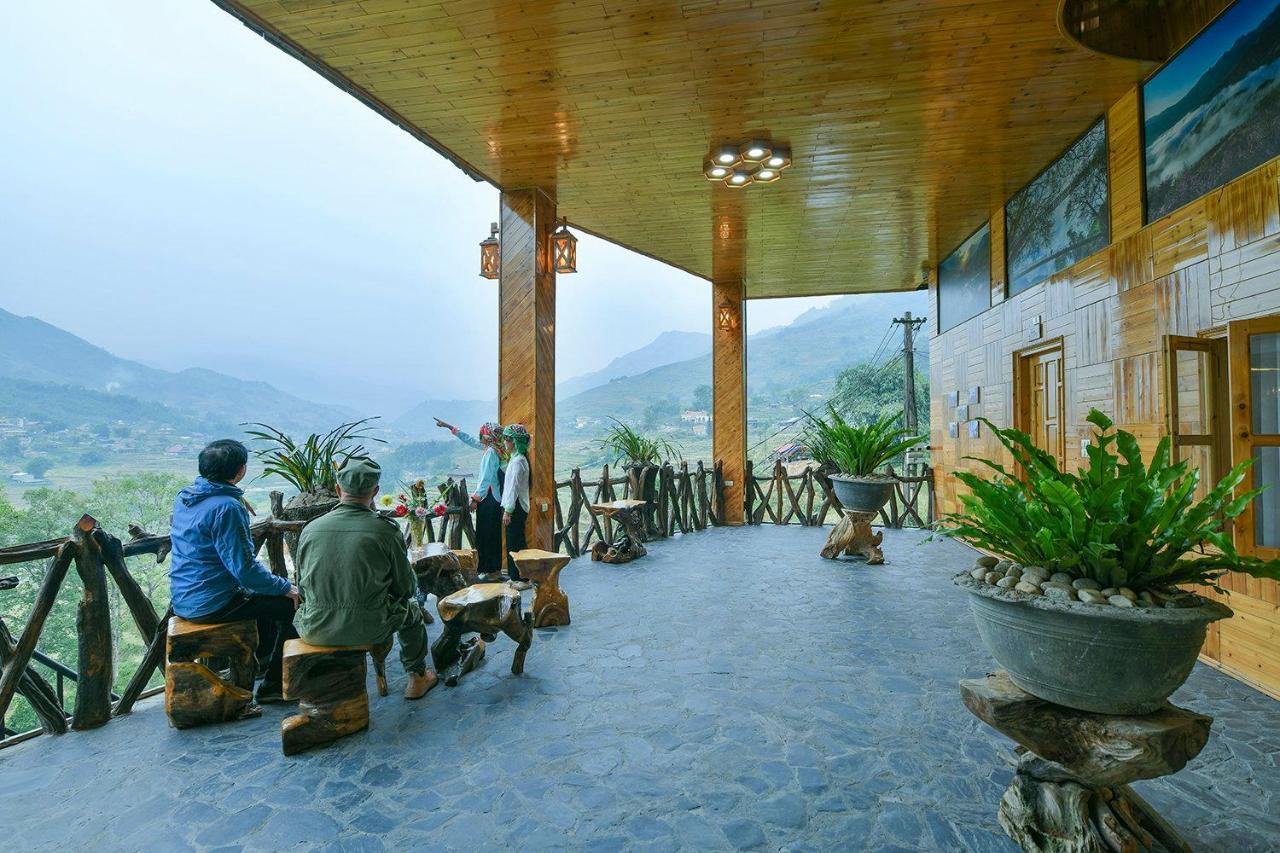 Mt House Resort 3*